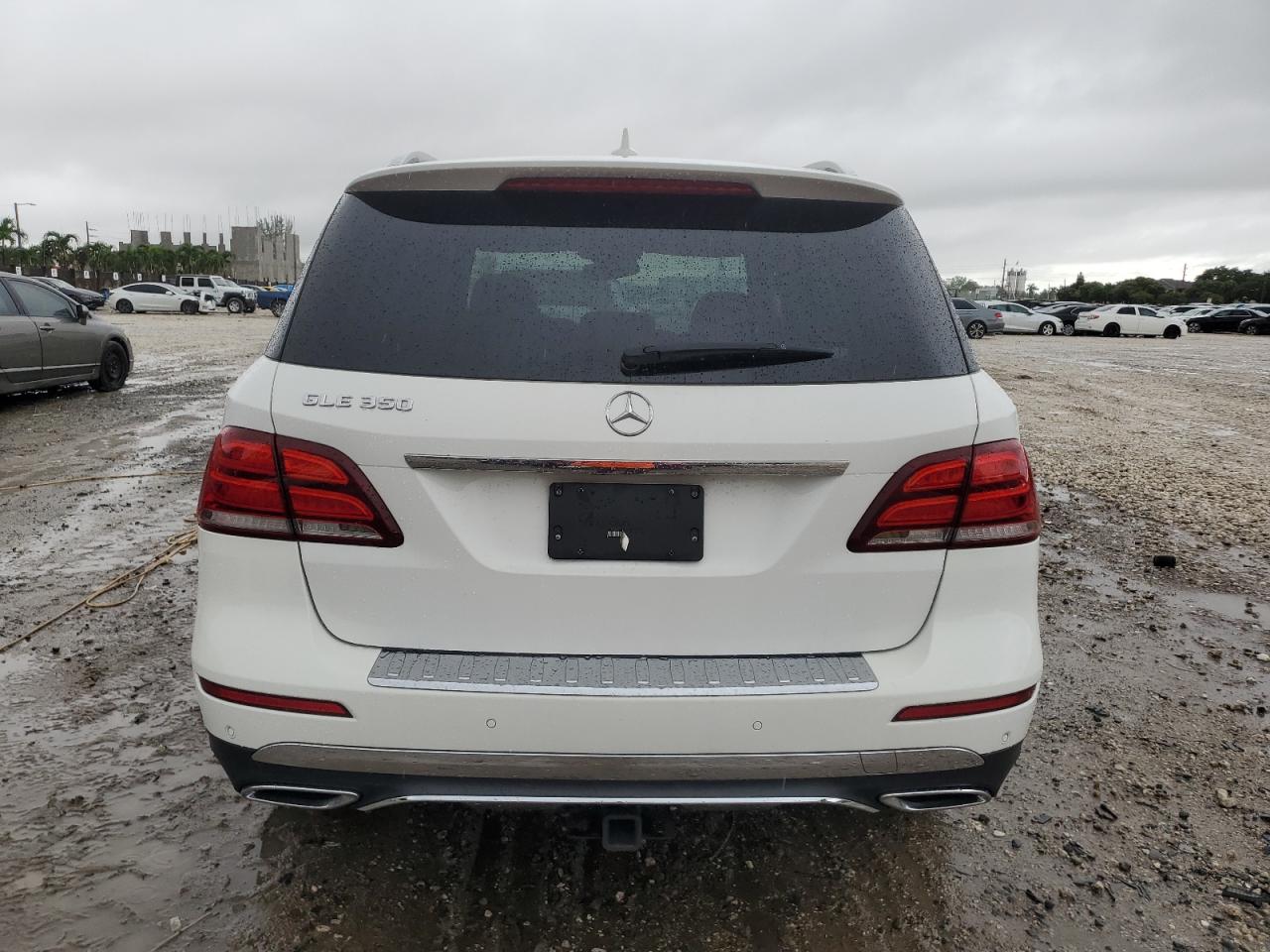 4JGDA5JB8JB002804 2018 Mercedes-Benz Gle 350