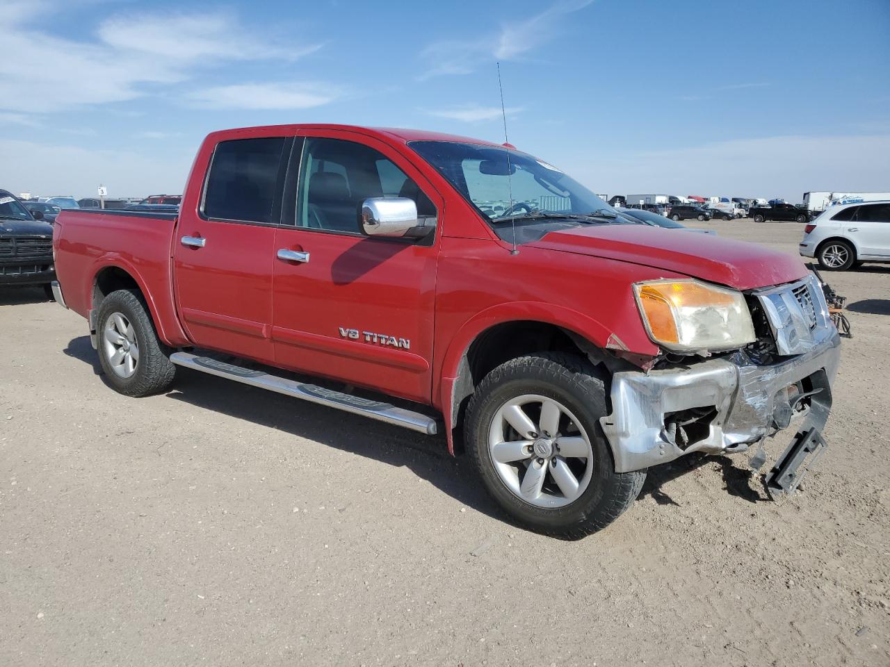 2010 Nissan Titan - Image 4