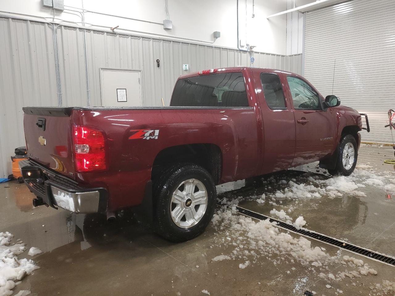 2013 Chevrolet Silverado - Image 3