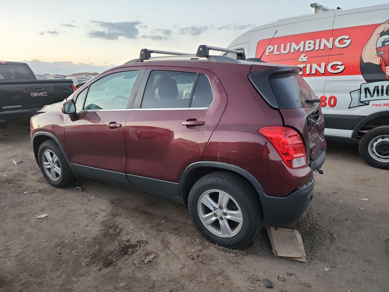 VIN 3GNCJPSB3GL253593 2016 CHEVROLET TRAX no.2