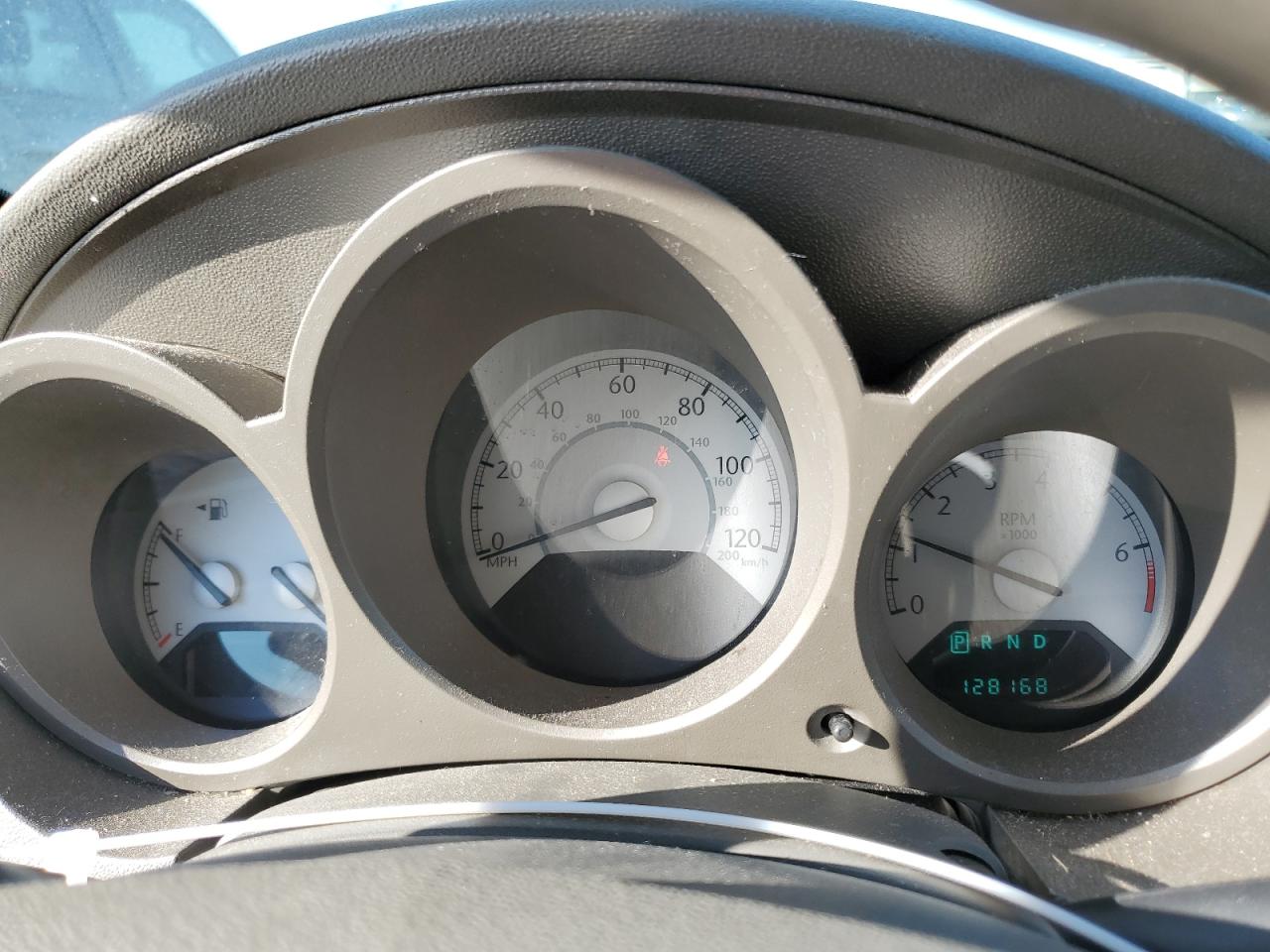 2007 Chrysler Sebring - Image 9