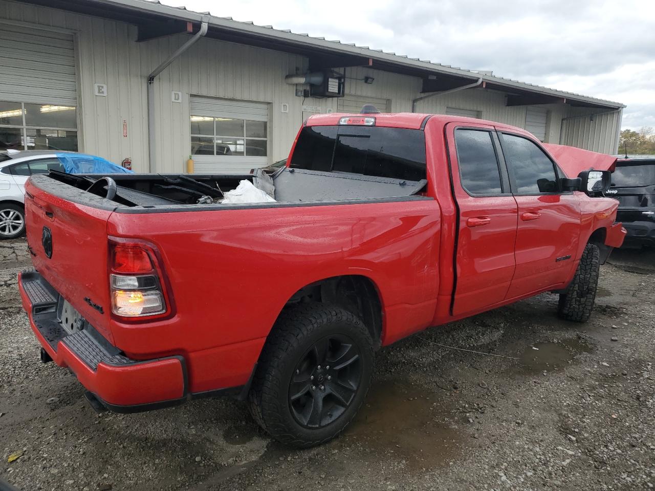 2021 RAM 1500 - Image 3
