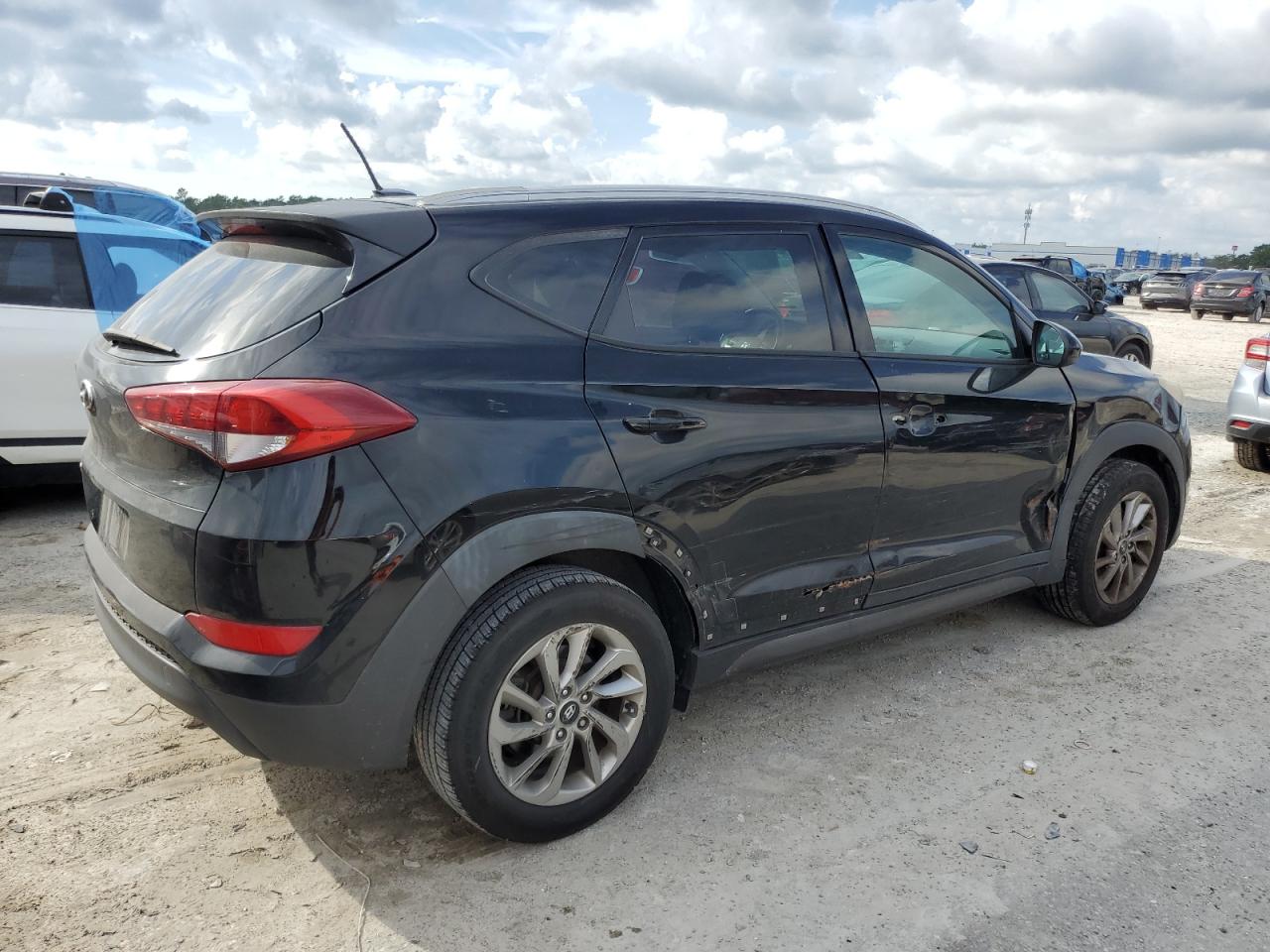 KM8J33A47GU224038 2016 Hyundai Tucson Limited