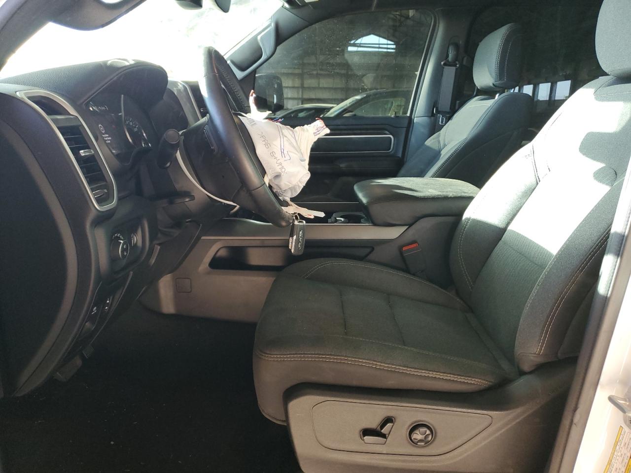 2020 RAM 1500 - Image 7