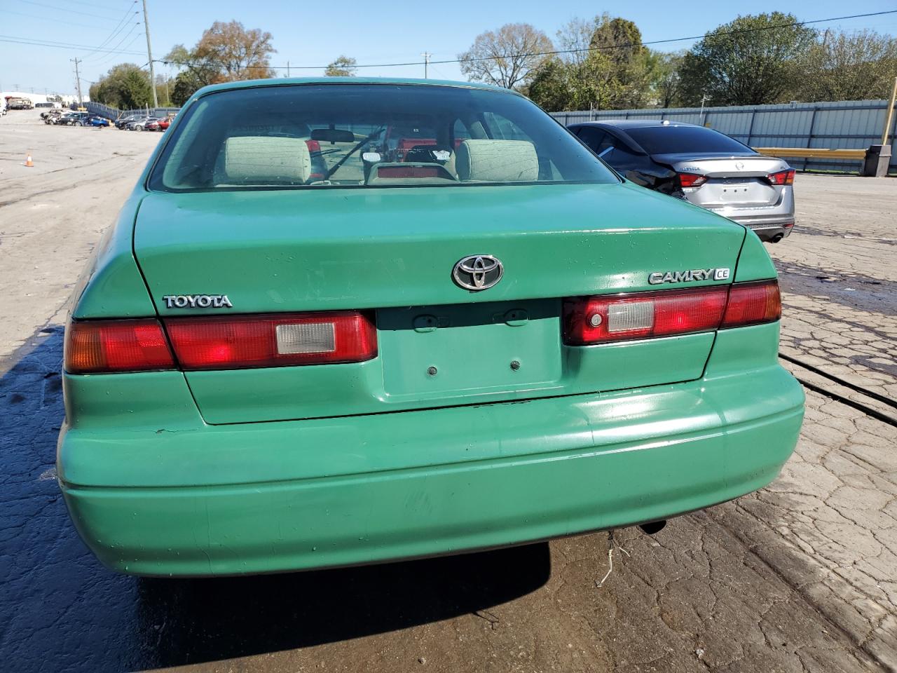 1999 Toyota Camry Ce VIN: 4T1BG22K9XU519500 Lot: 75266224