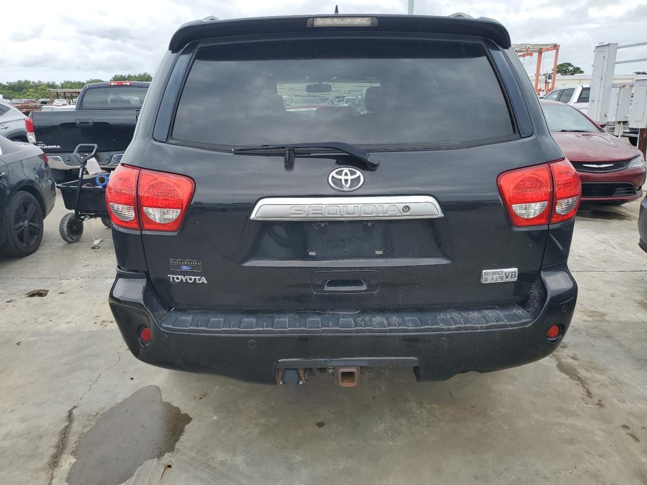 5TDYY5G15AS026860 2010 Toyota Sequoia Platinum