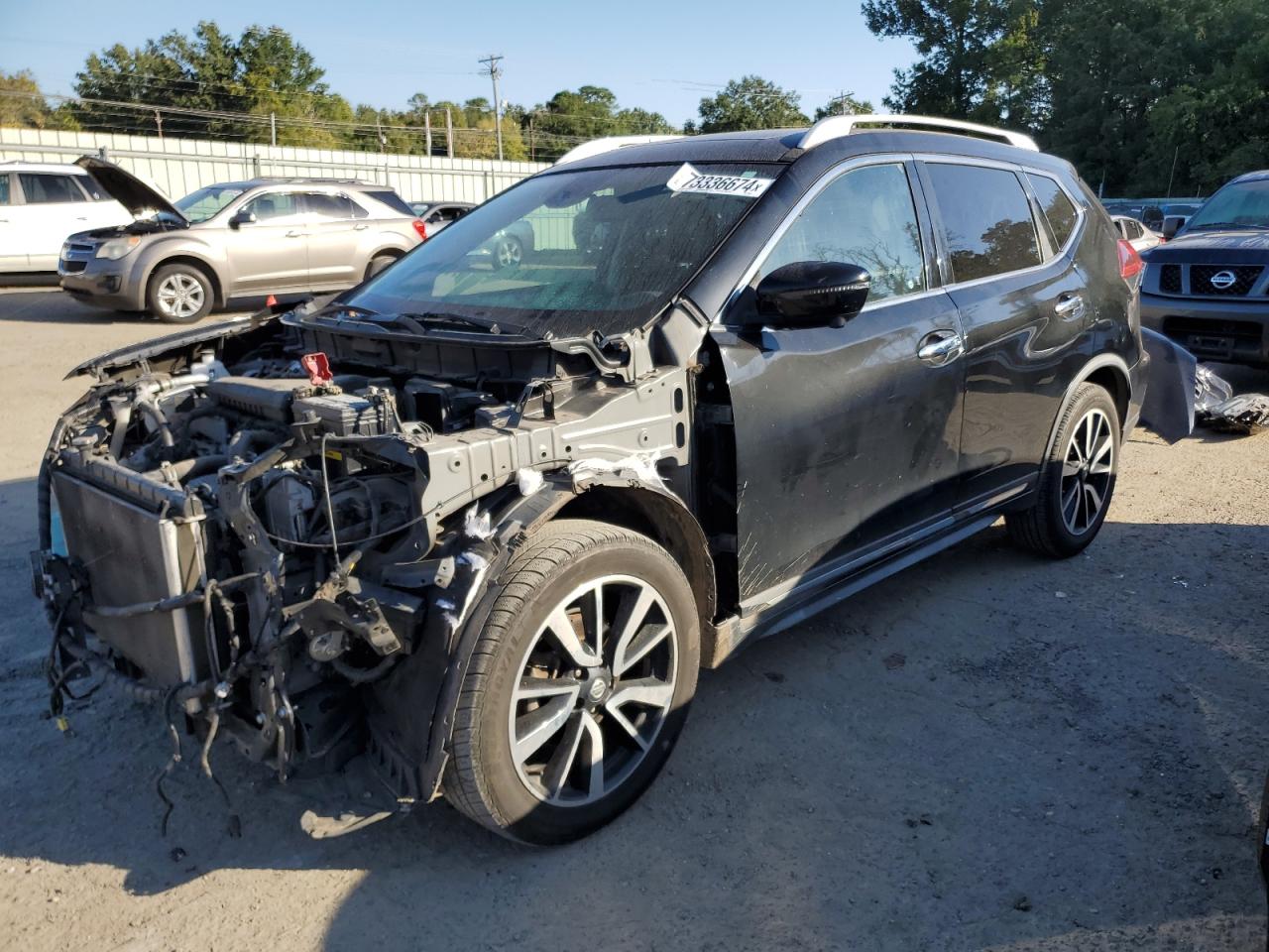 2018 Nissan Rogue - Image 1