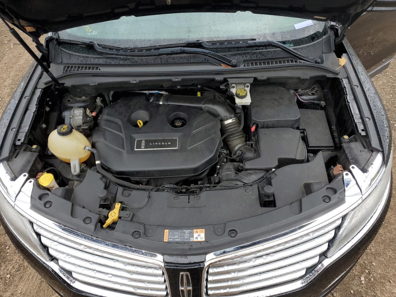 2017 Lincoln MKC - Image 12