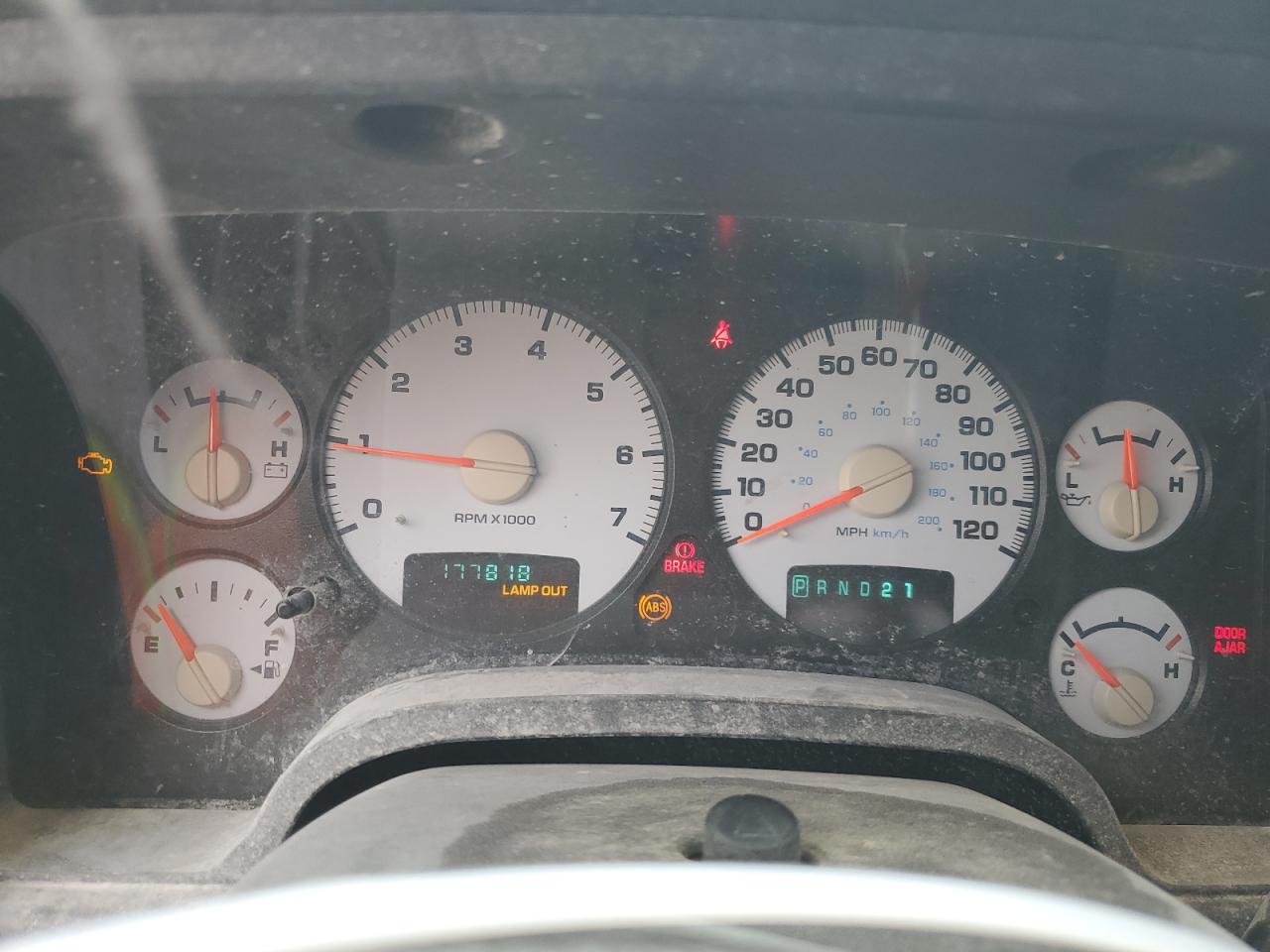 2002 Dodge Ram 1500 VIN: 1D7HA18N12J255720 Lot: 78814054