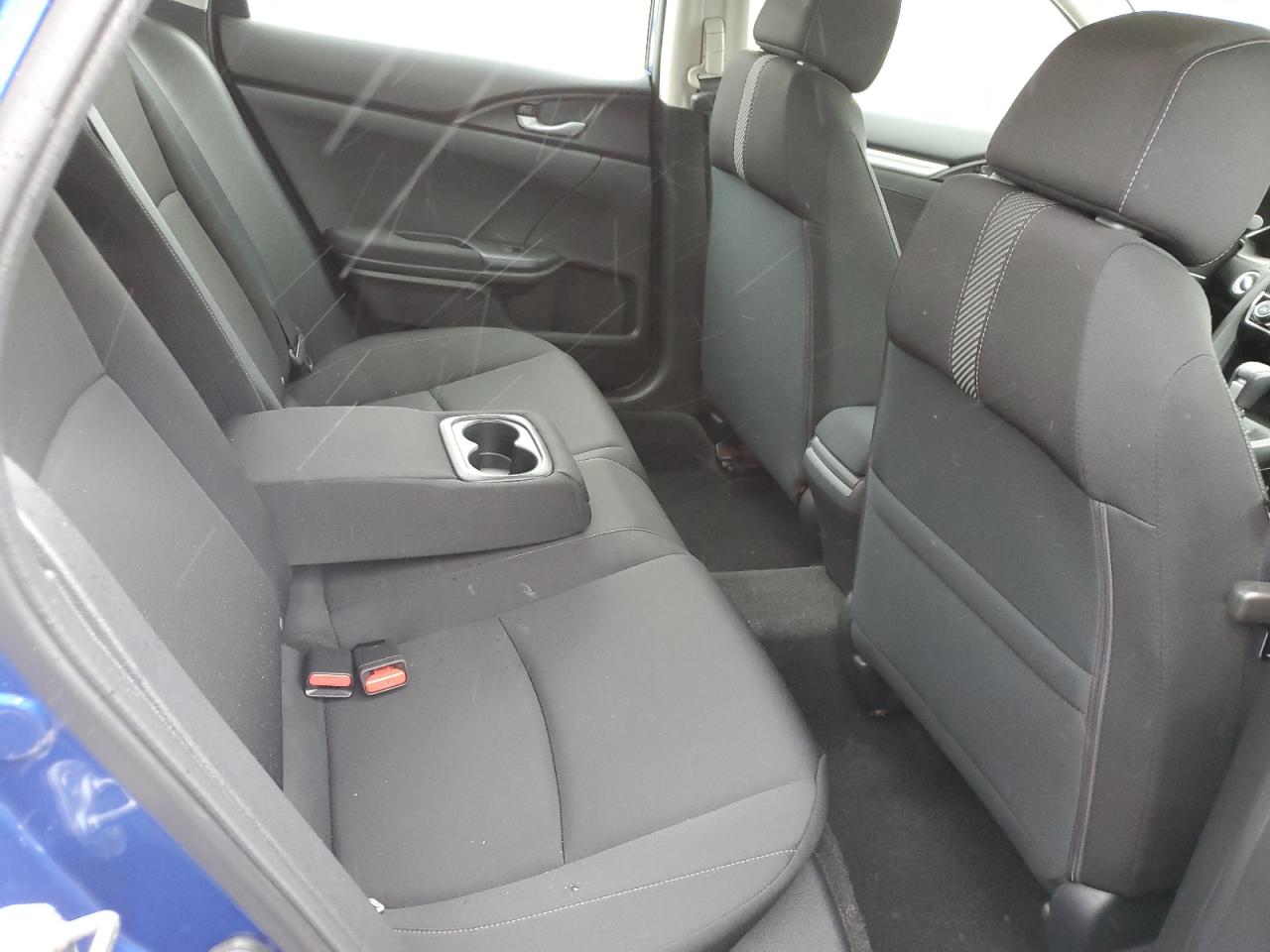 2018 Honda Civic - Image 10