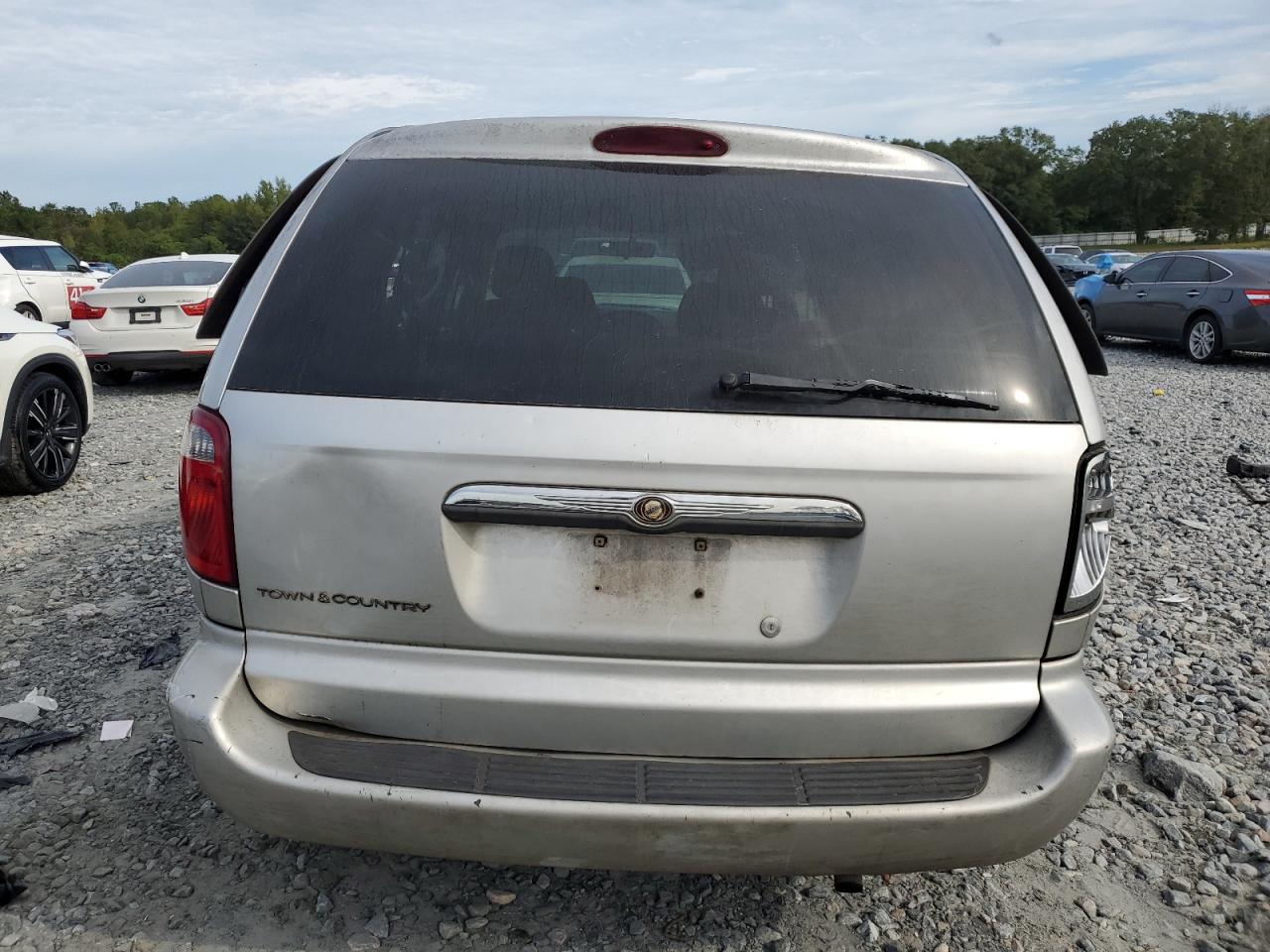 2005 Chrysler Town & Country VIN: 1C4GP45R75B441208 Lot: 74427474