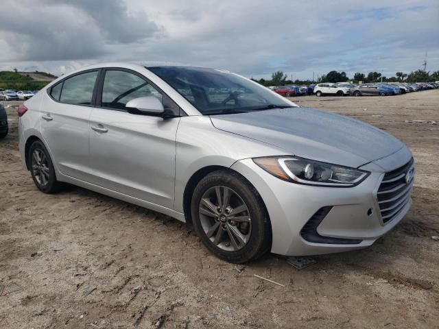  HYUNDAI ELANTRA 2018 Srebrny