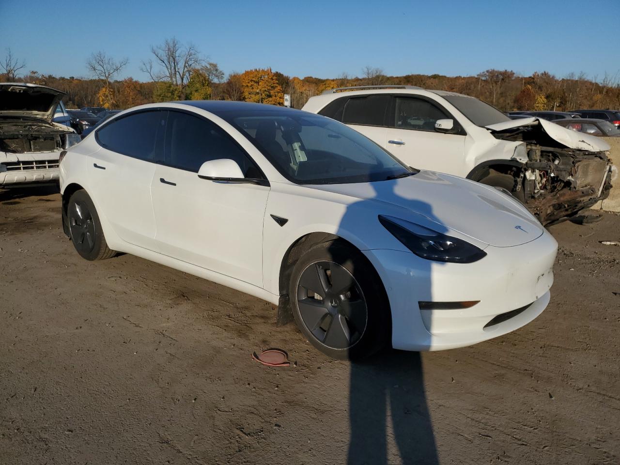 VIN 5YJ3E1EBXNF228577 2022 TESLA MODEL 3 no.4