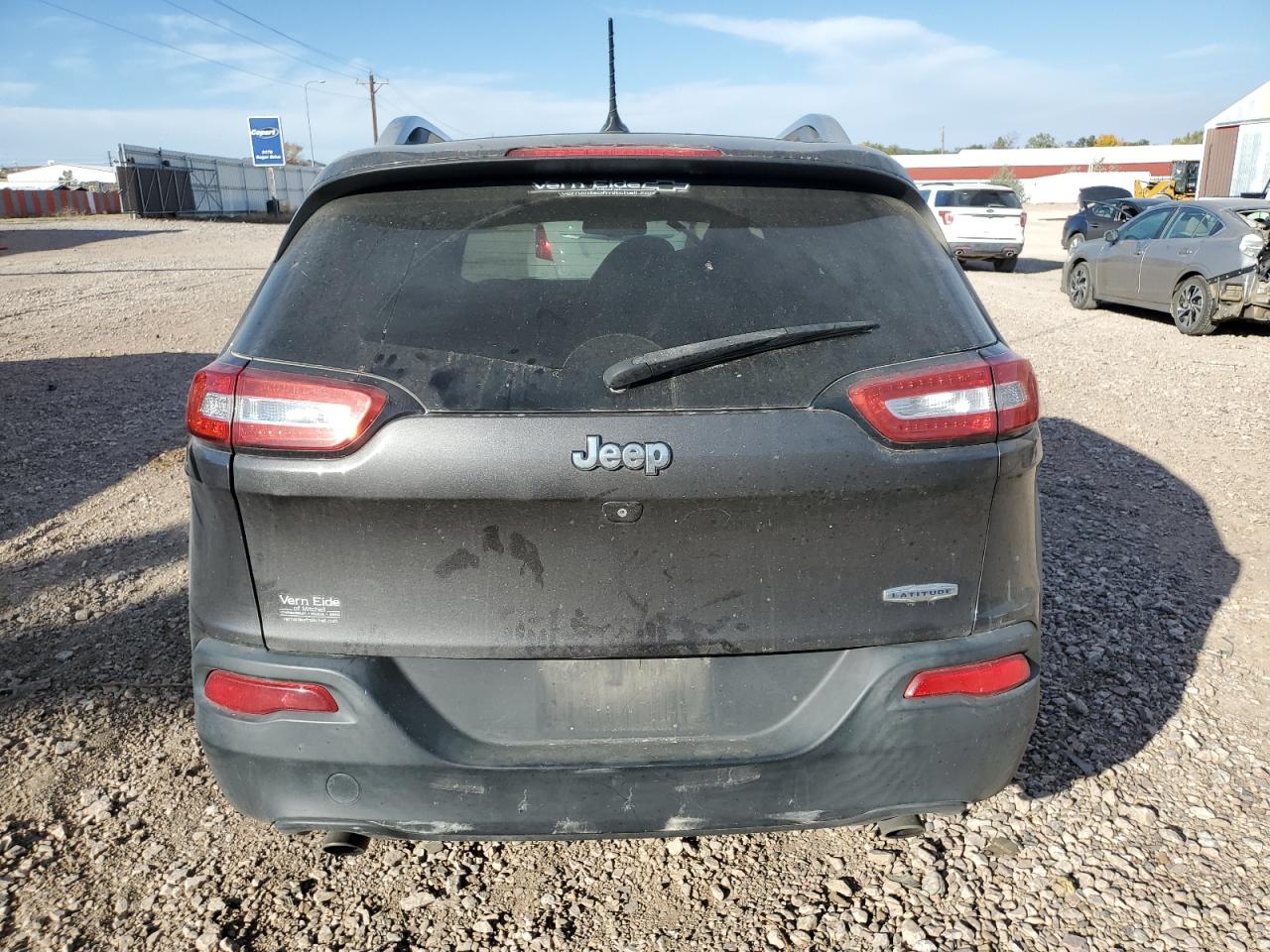 2014 Jeep Cherokee Latitude VIN: 1C4PJLCS7EW144059 Lot: 76324674