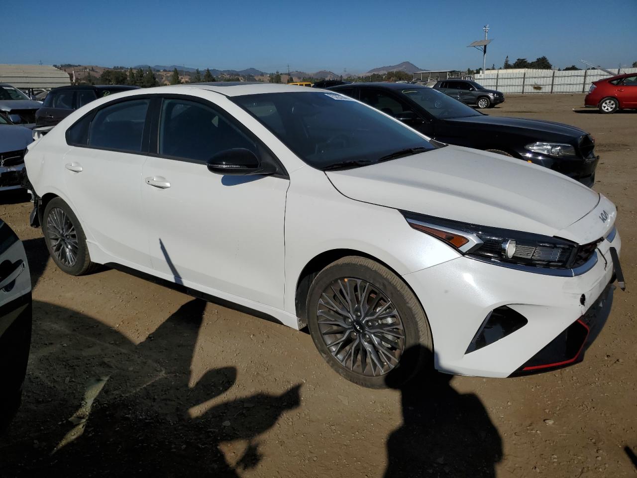 2023 Kia Forte - Image 4