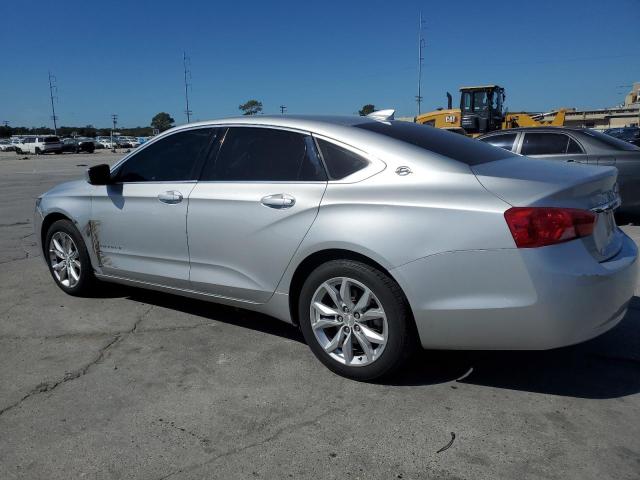 Sedans CHEVROLET IMPALA 2017 Srebrny