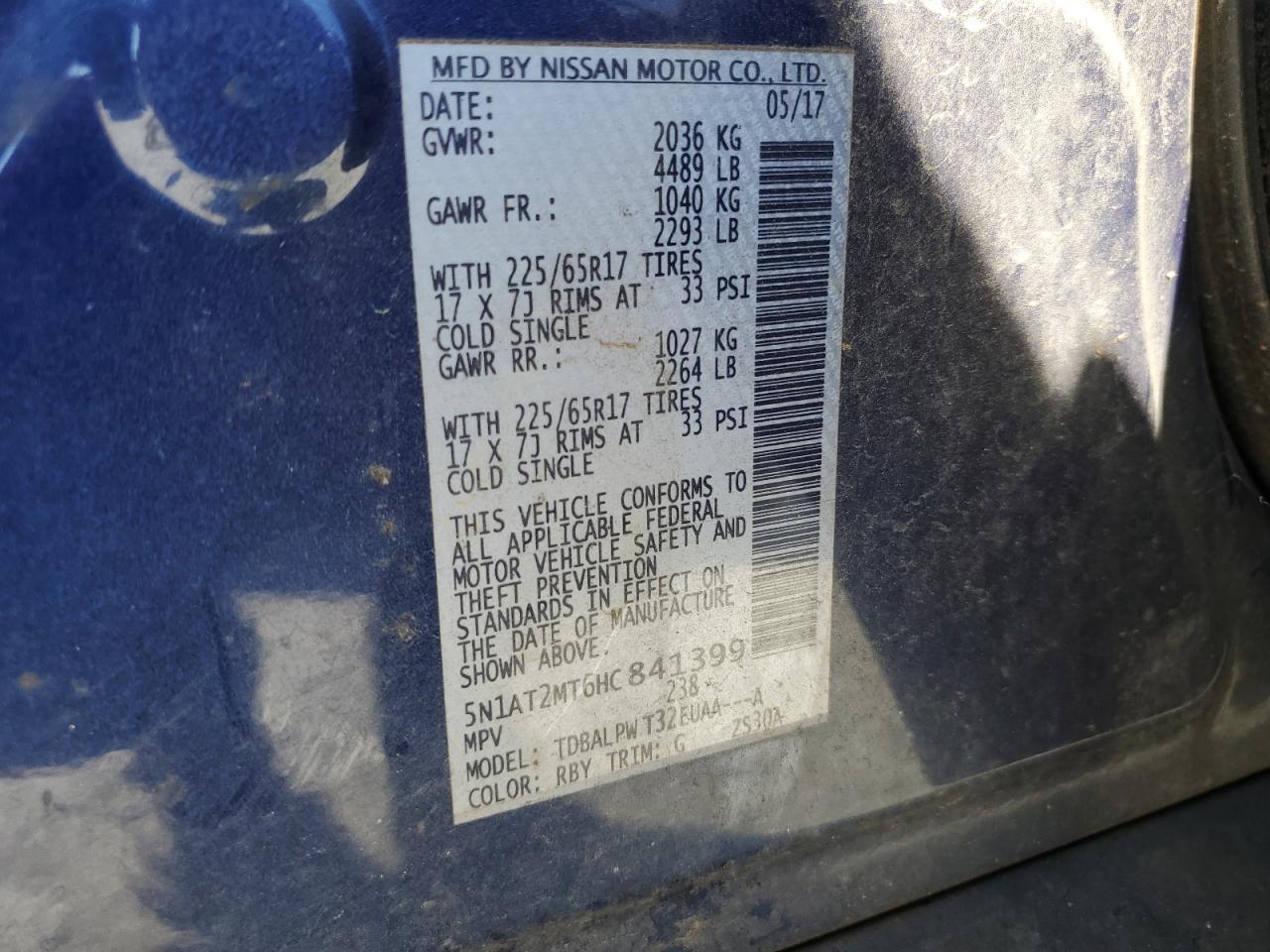 2017 Nissan Rogue - Image 13