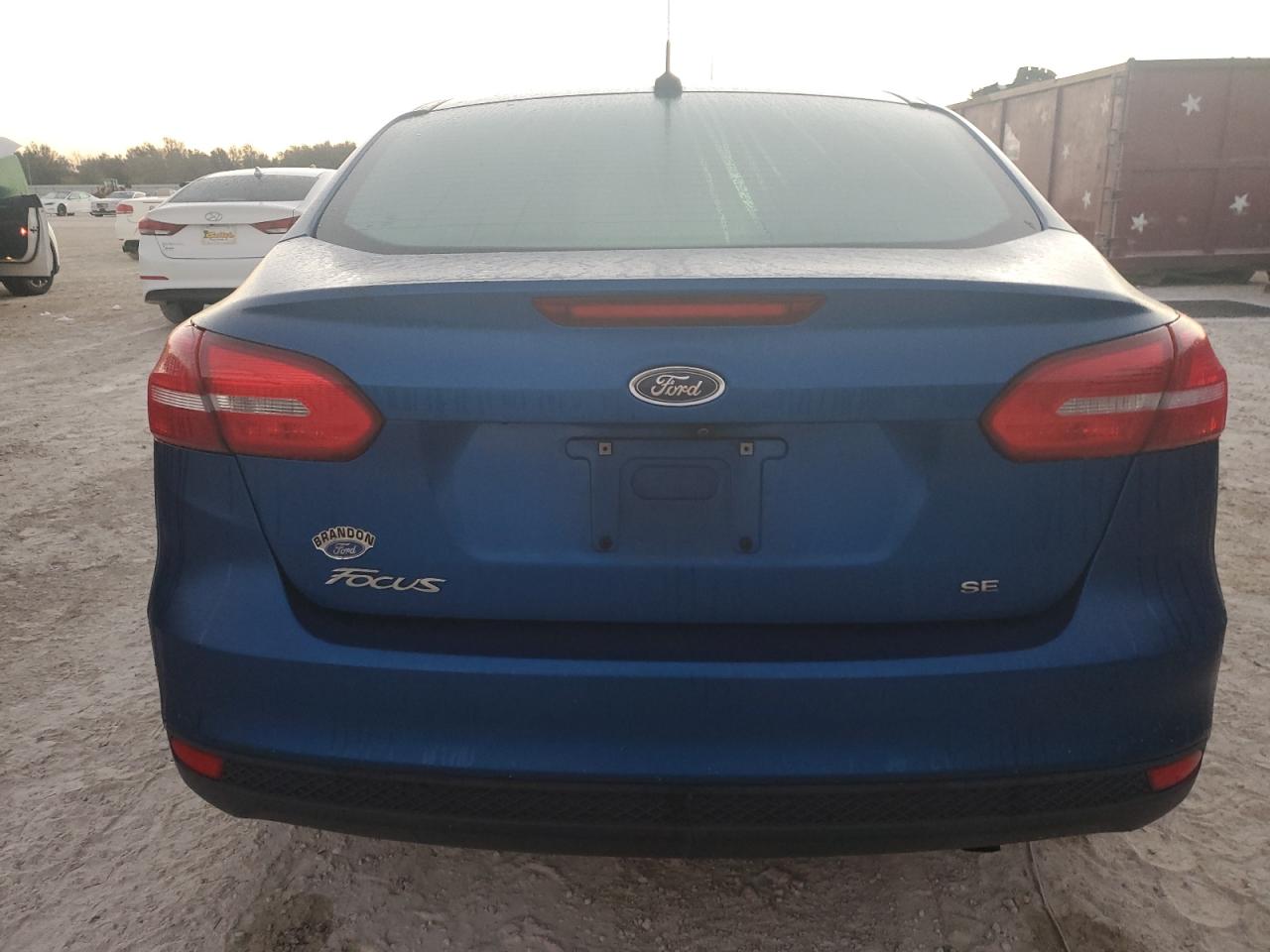 2018 Ford Focus Se VIN: 1FADP3F23JL300029 Lot: 77702244