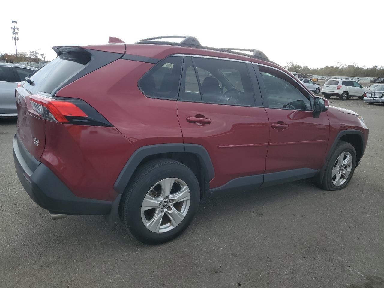 2021 Toyota RAV 4 - Image 3