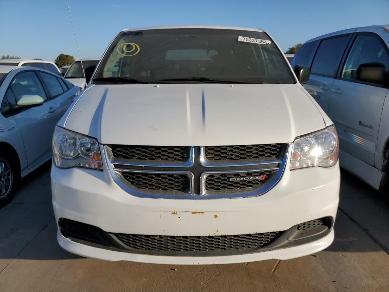 2017 Dodge Caravan - Image 5