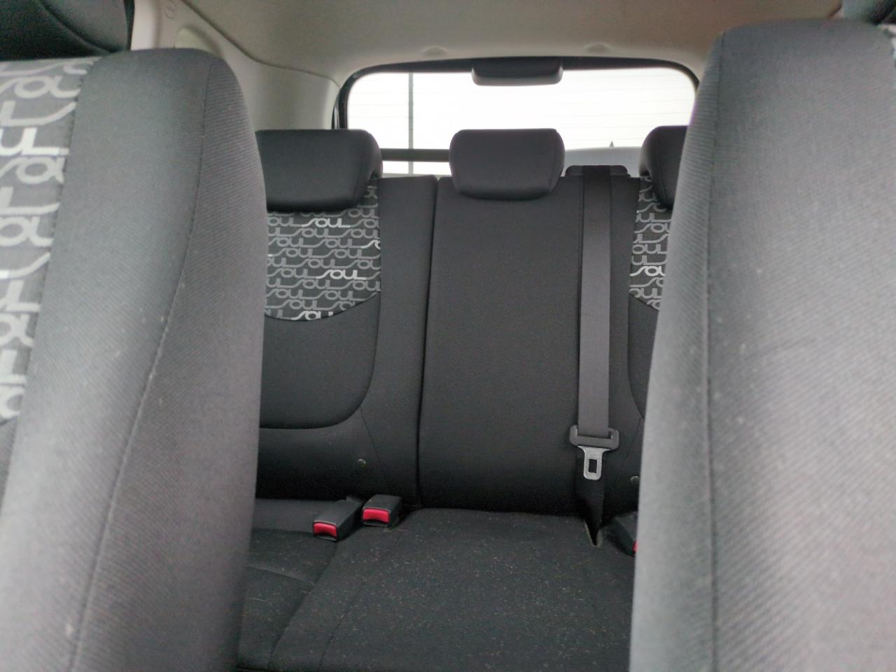 2010 Kia Soul + VIN: KNDJT2A29A7110867 Lot: 75116944