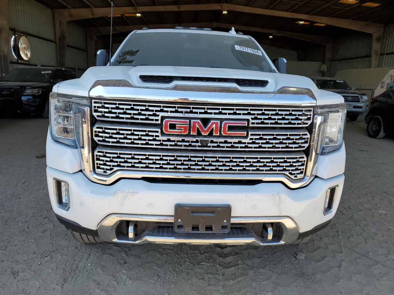 1GT49REY9NF104582 2022 GMC Sierra K2500 Denali