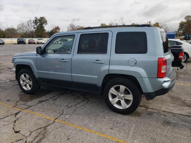  JEEP PATRIOT 2014 Granatowy