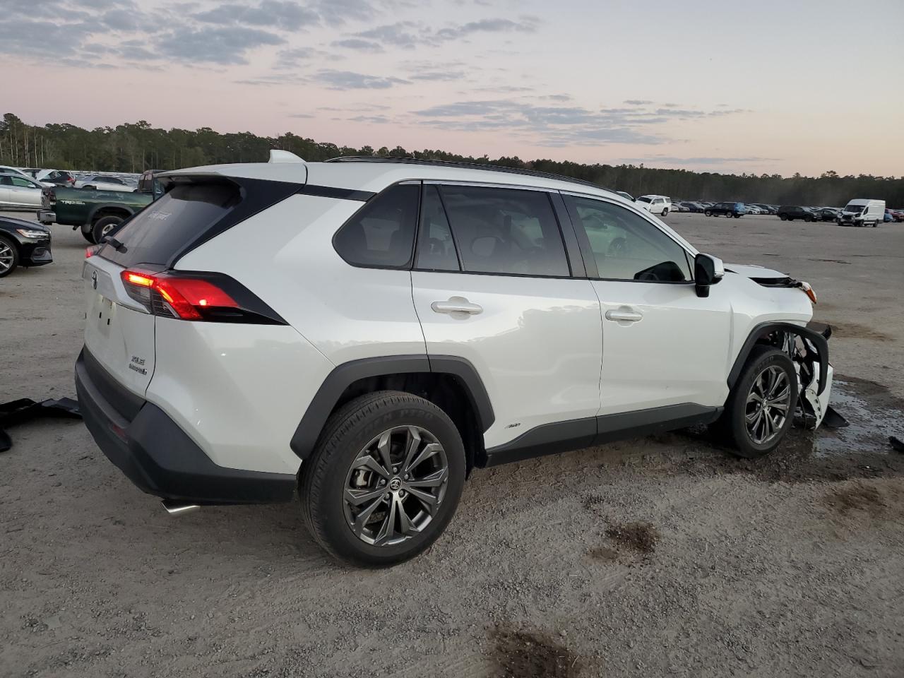 2022 Toyota RAV 4 - Image 3