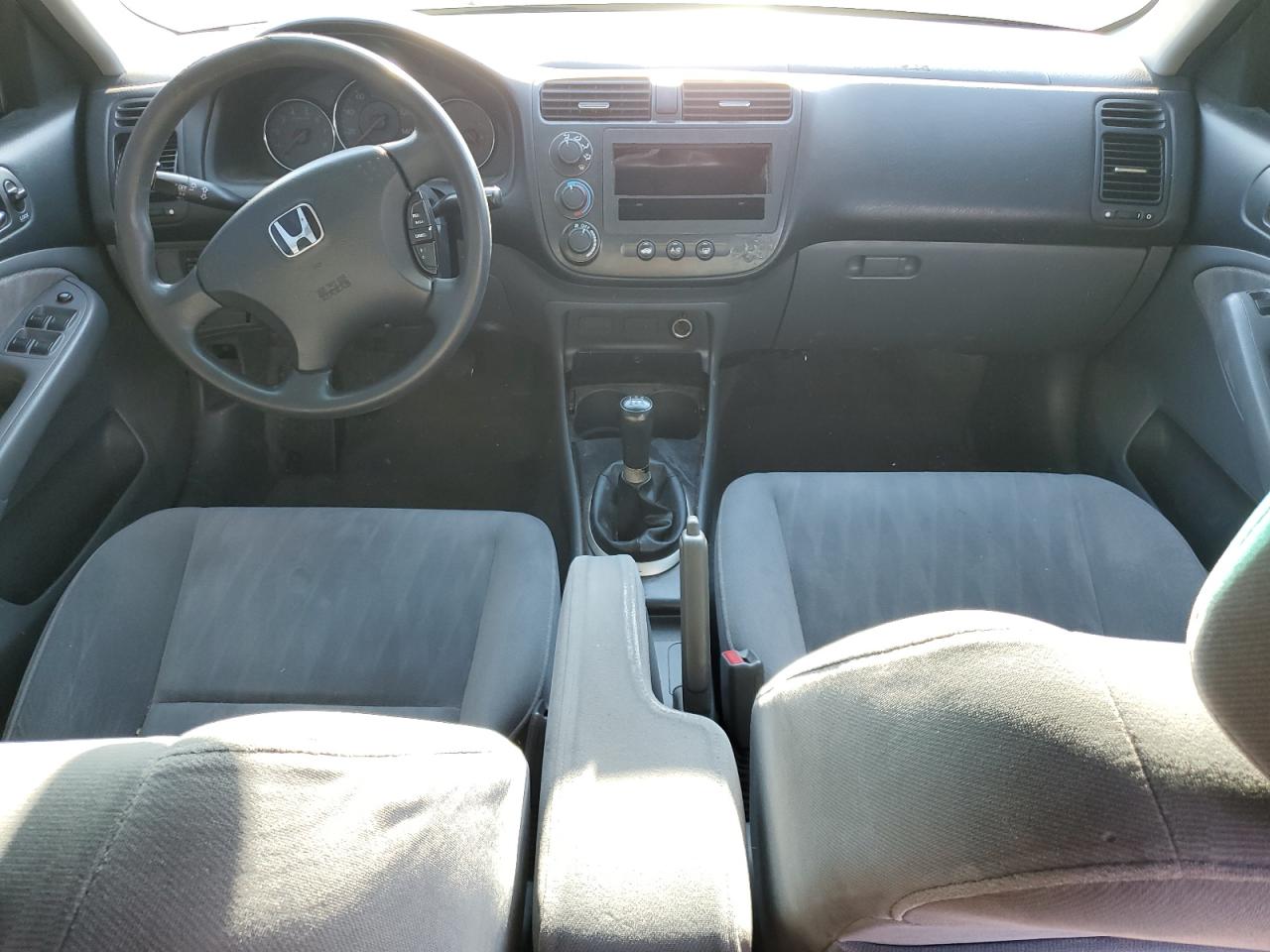 2HGES15595H616746 2005 Honda Civic Lx