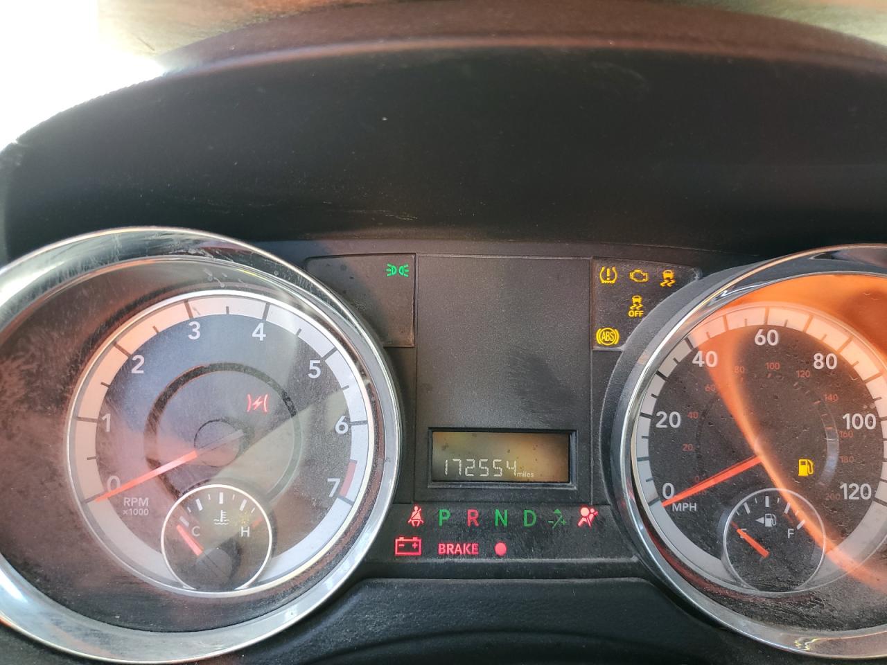 2015 Dodge Caravan - Image 9
