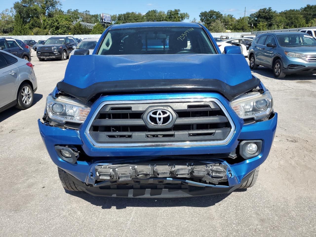 VIN 5TFRX5GN6HX077041 2017 TOYOTA TACOMA no.5