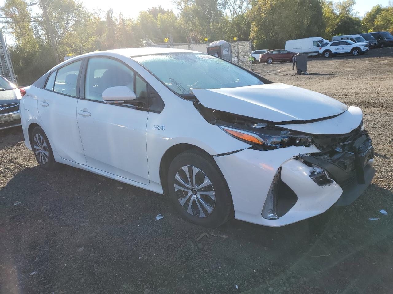 JTDKARFP2L3138656 2020 Toyota Prius Prime Le