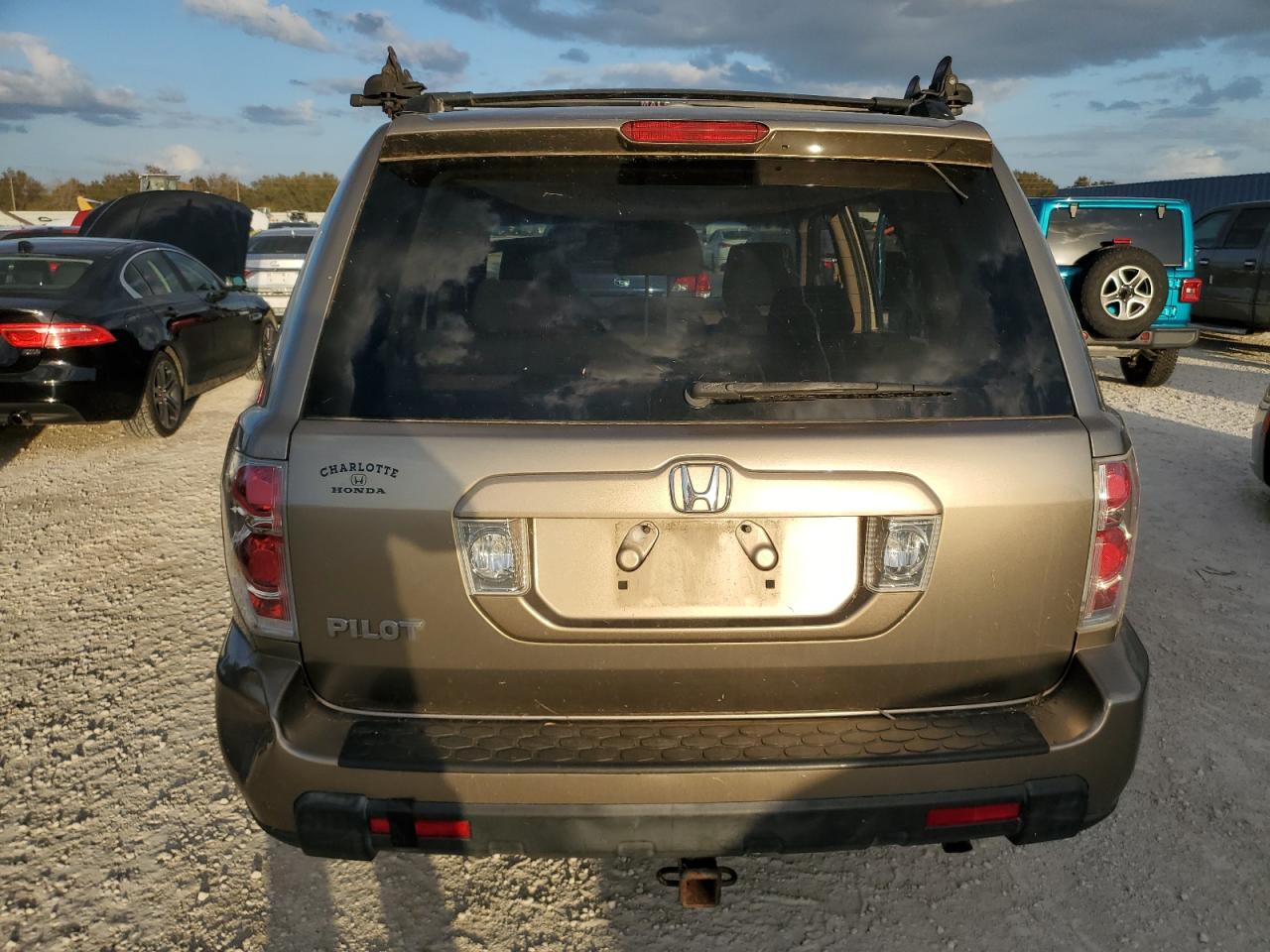 5FNYF28228B003854 2008 Honda Pilot Vp