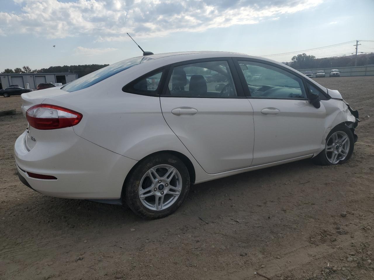 2019 Ford Fiesta - Image 3