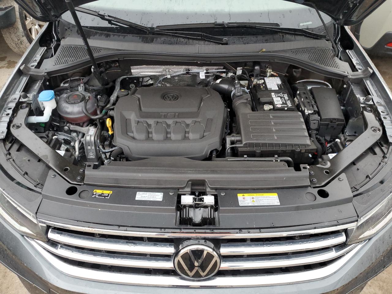 3VVNB7AX4RM099826 2024 Volkswagen Tiguan Se