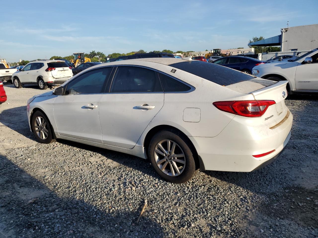 2017 Hyundai Sonata - Image 2
