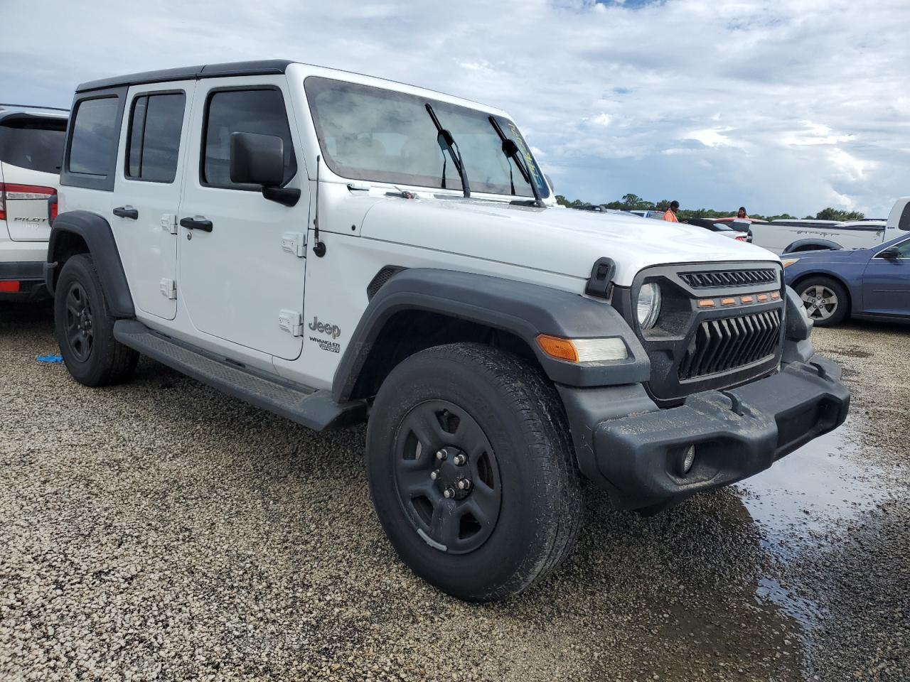 2018 Jeep Wrangler - Image 4