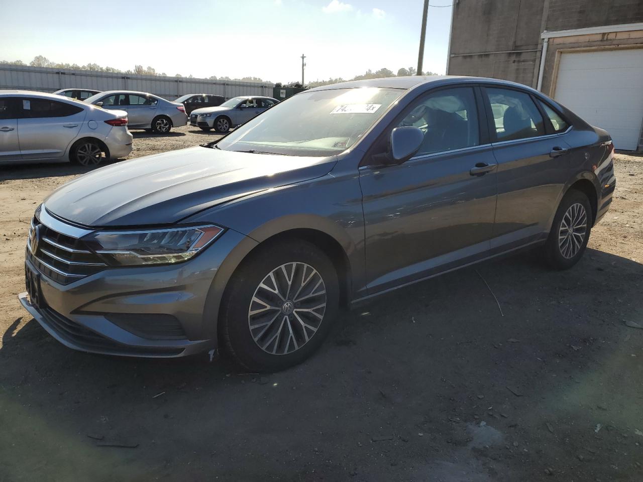 3VWC57BU1KM103349 2019 VOLKSWAGEN JETTA - Image 1