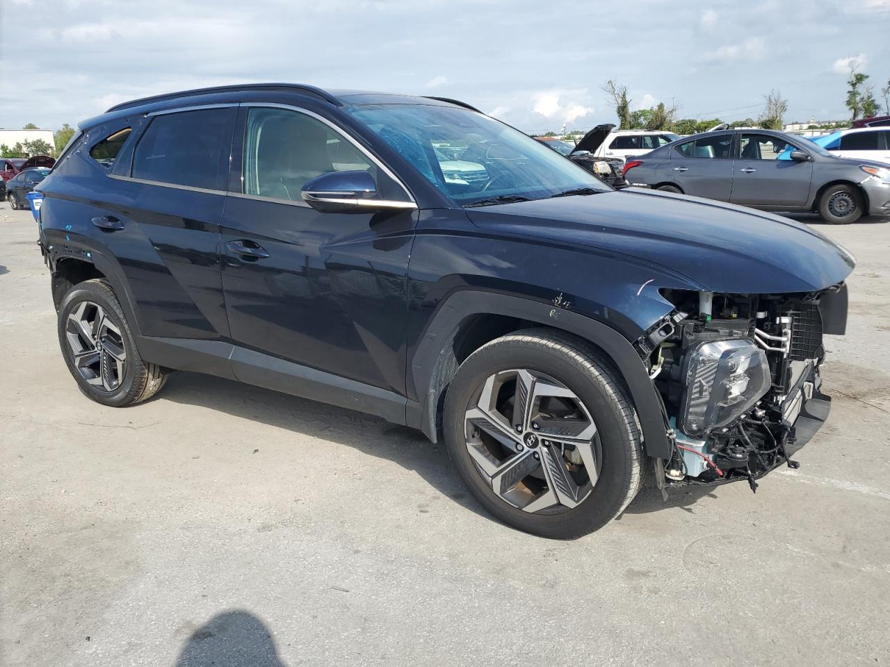 2022 Hyundai Tucson - Image 4
