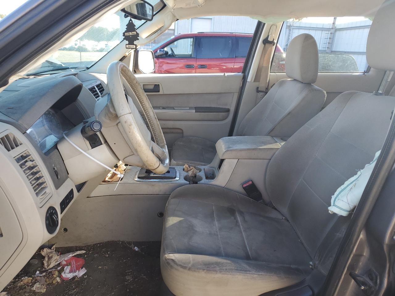 2011 Ford Escape - Image 7