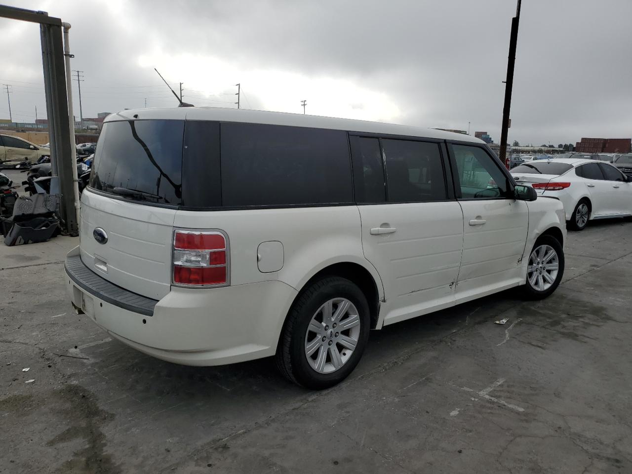 2011 Ford Flex - Image 3