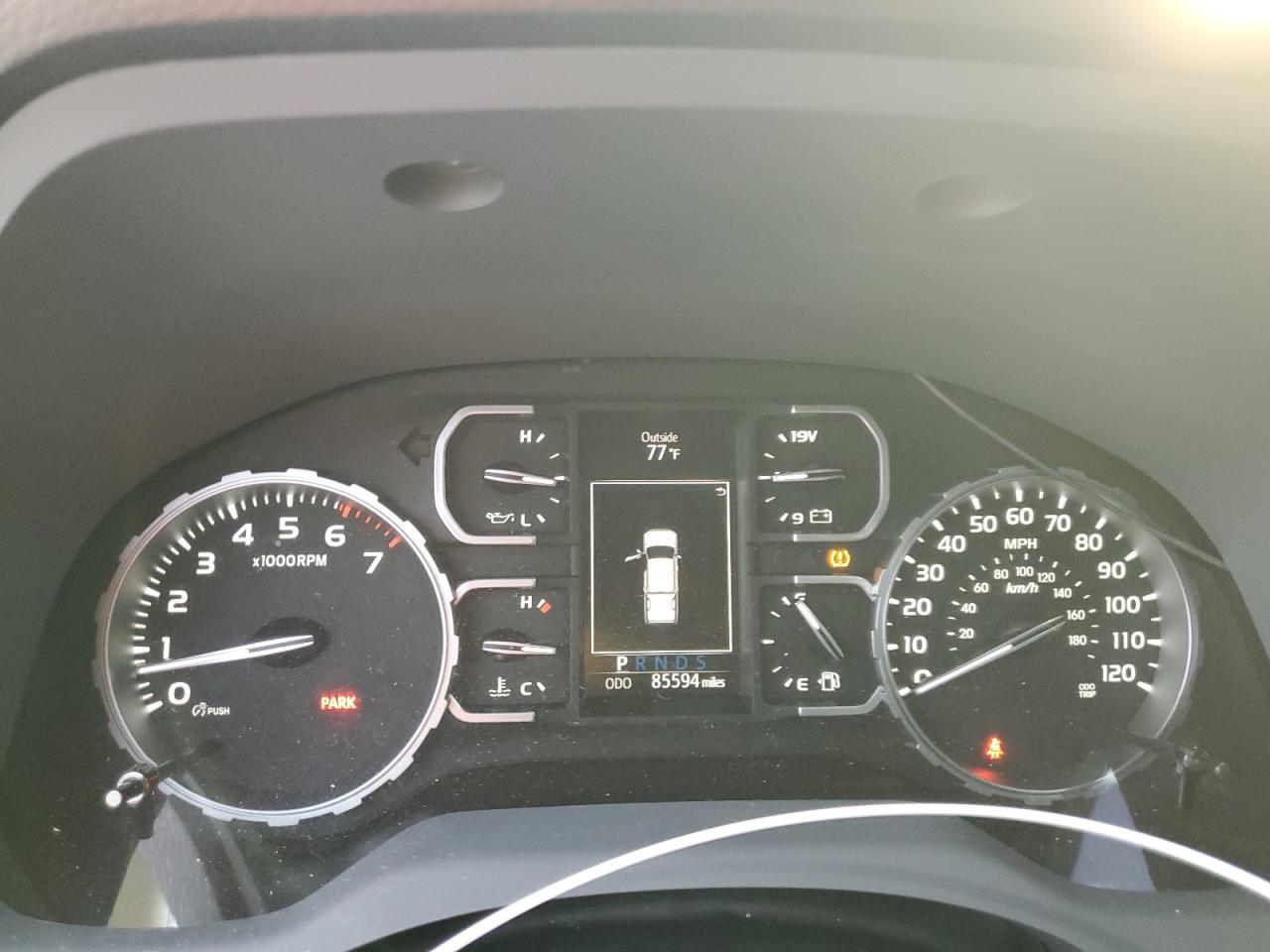 2018 Toyota Tundra - Image 9