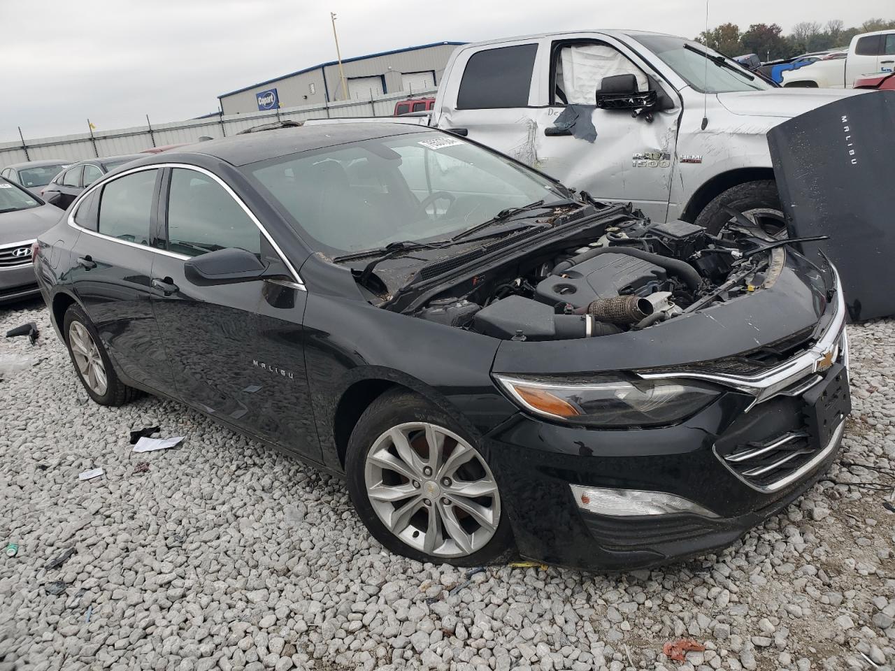 2020 Chevrolet Malibu - Image 4