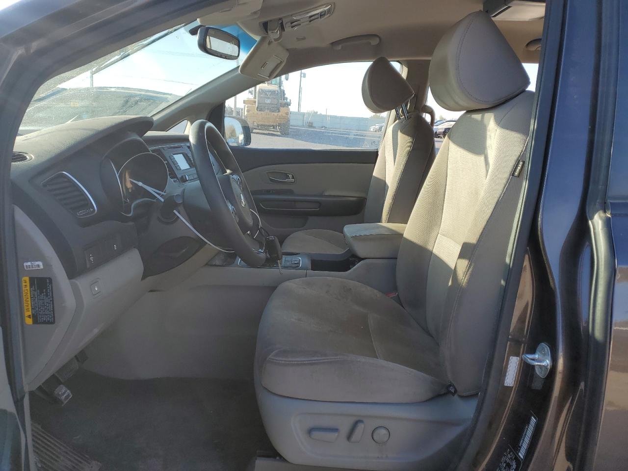 KNDMB5C12F6049767 2015 Kia Sedona Lx