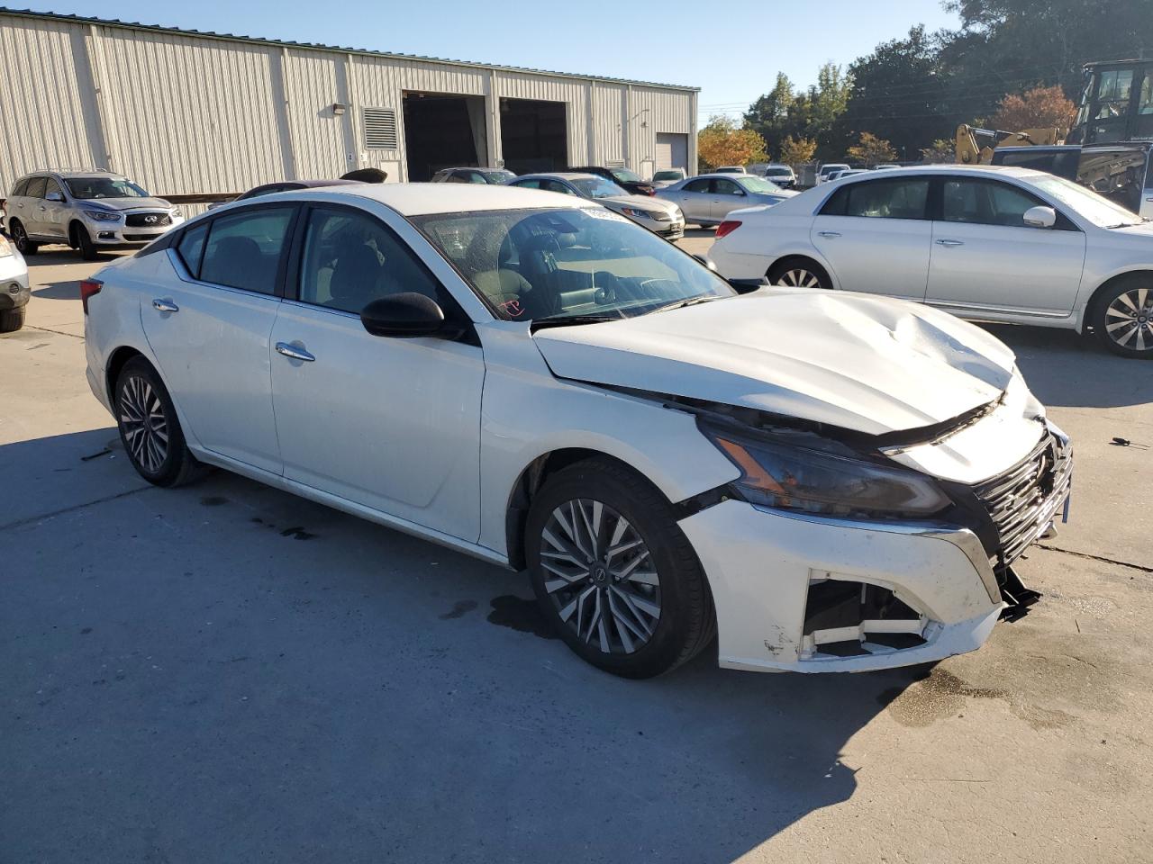2024 Nissan Altima - Image 4