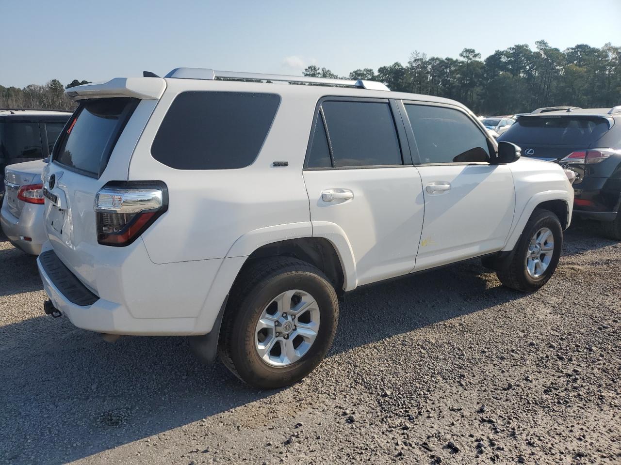 2017 Toyota 4Runner - Image 3