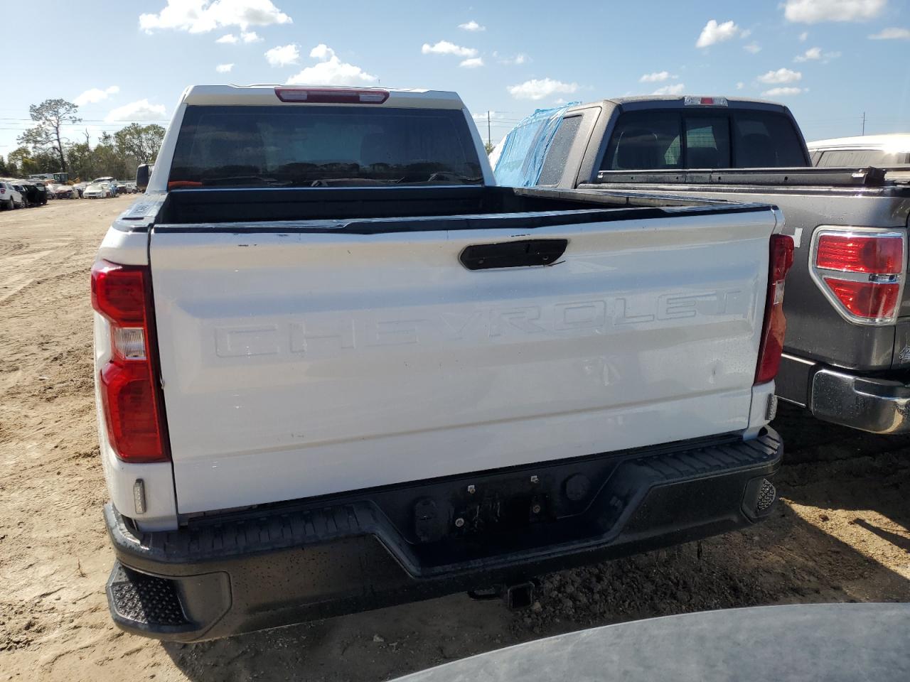 2019 Chevrolet Silverado K1500 VIN: 1GCRYAEH7KZ207908 Lot: 74010034