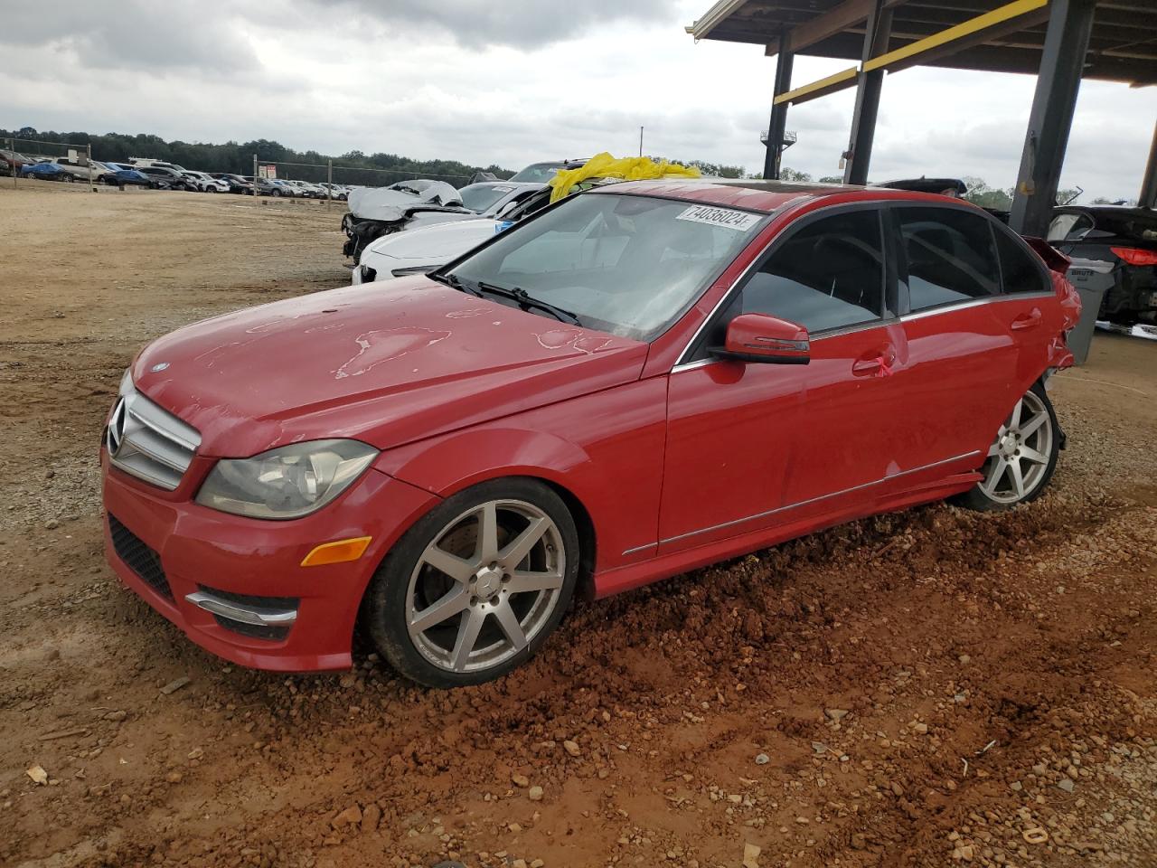 VIN WDDGF4HB3DA768989 2013 MERCEDES-BENZ C-CLASS no.1