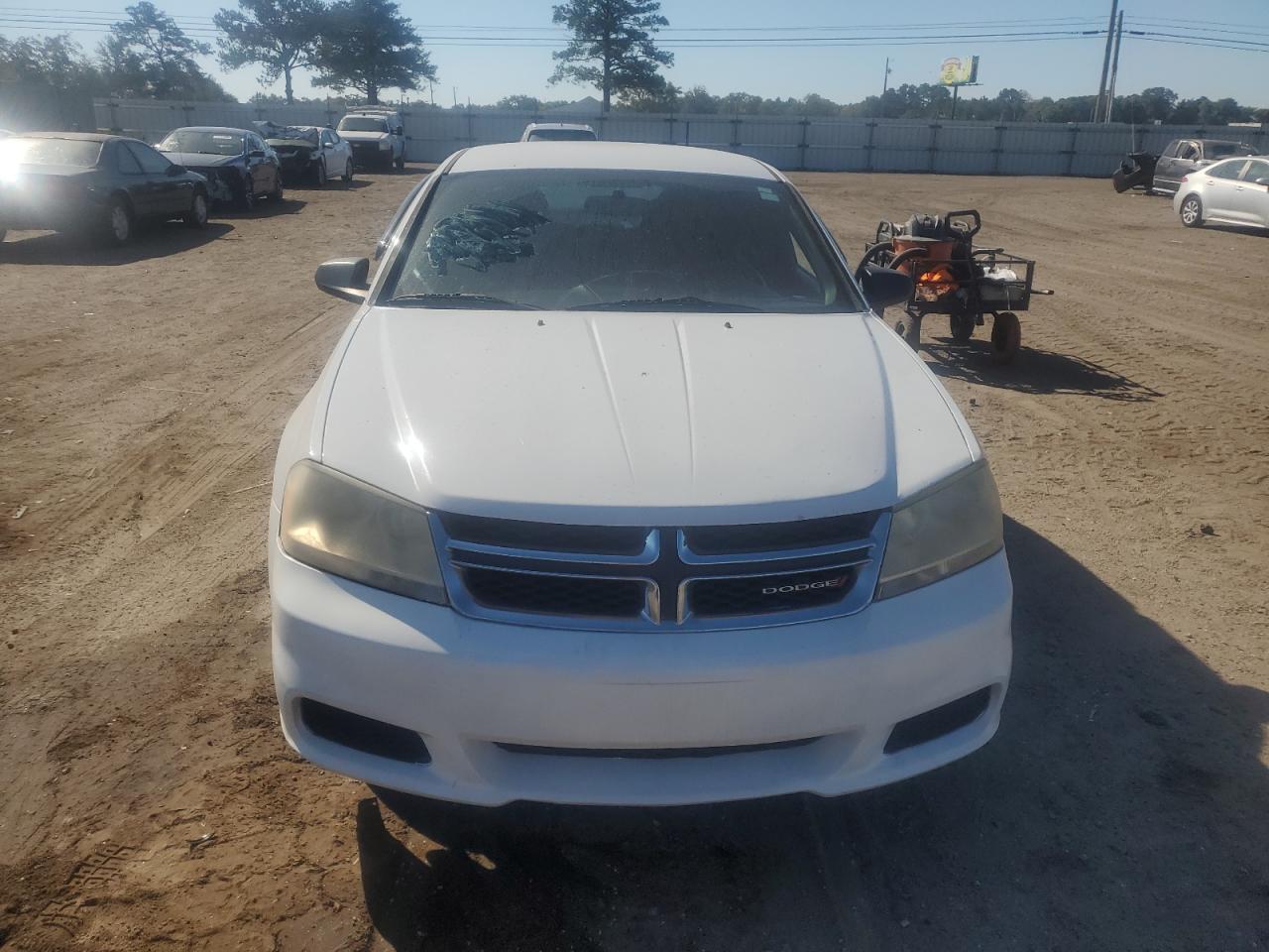 VIN 1C3CDZAB1DN649325 2013 DODGE AVENGER no.5