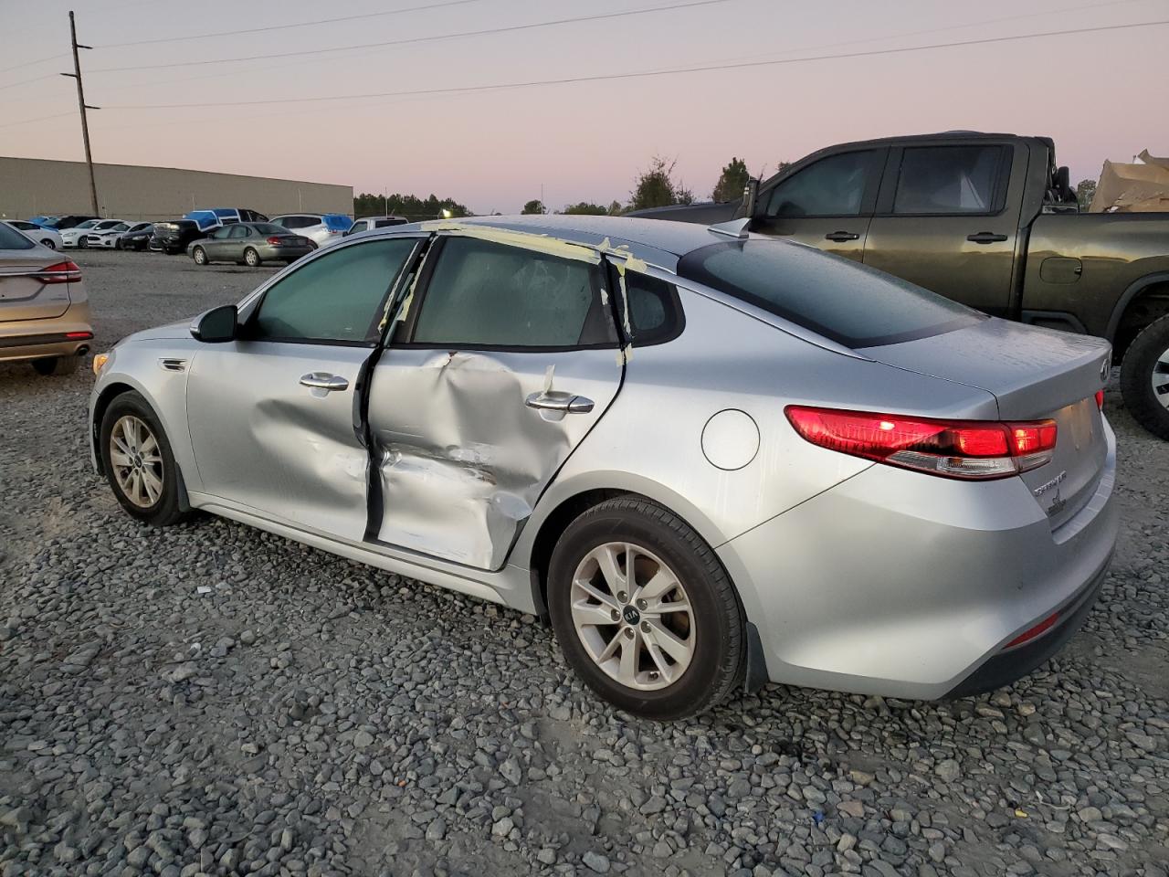 2018 Kia Optima - Image 2